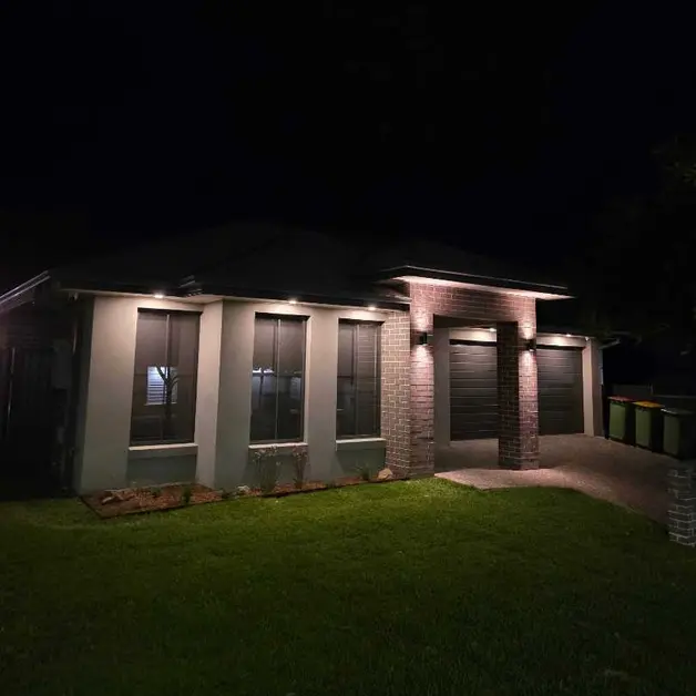 Residential Outdoor & Facade Architectural Lighting
